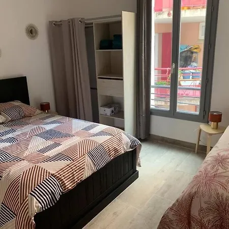 Appartement Bel Entierement Renove.